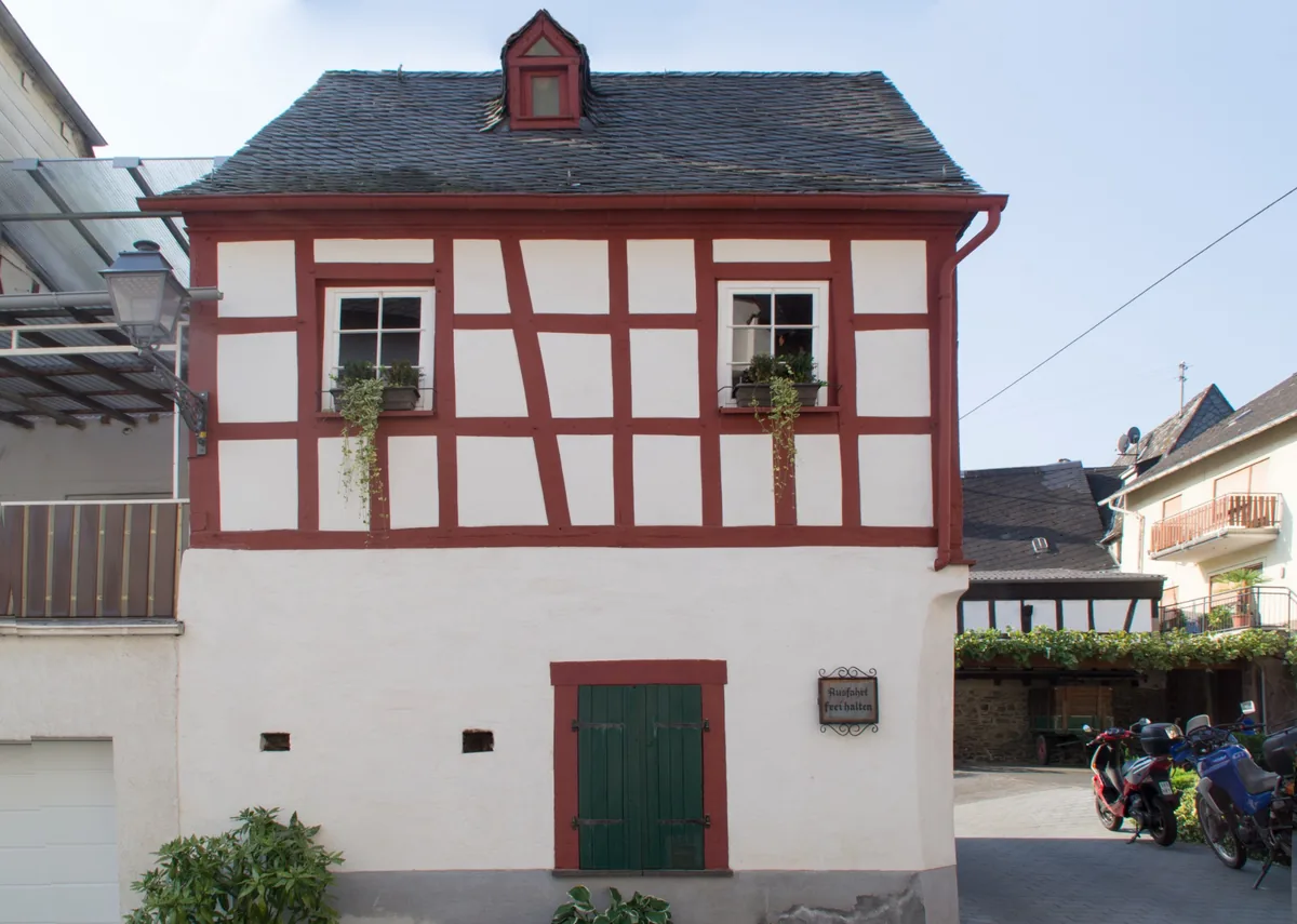 Ehemaliges Dreschhaus hinter der Kapellenstraße 10
